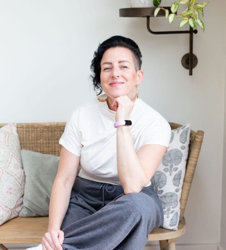 Rowenna Clifford, hypnotherapy London and inner child therapy for attachment issues. Hypnotherapy FAQ